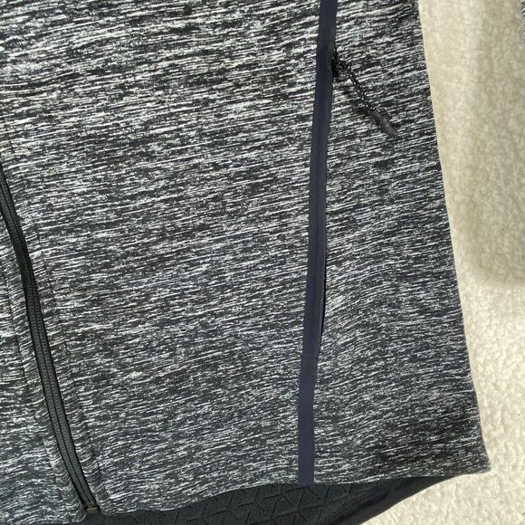 Nike Tech Fleece Cape Hoodie Full Zip Women Size S Gray/Black Sweater Jacket‎ - Picture 5 of 12
